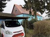 Carport vor dem Haus - 4 Zimmer Einfamilienhaus zum Kaufen in Alt Tucheband