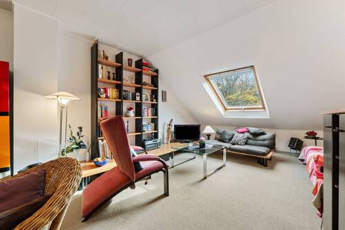 8 Wohnzimmer DG - 