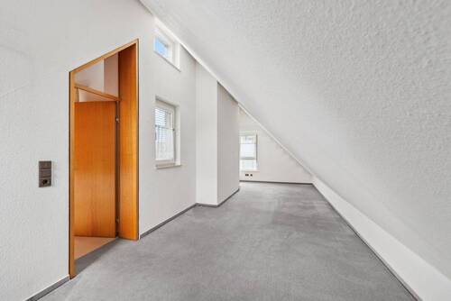 Zimmer/Büro 2. Ebene - 