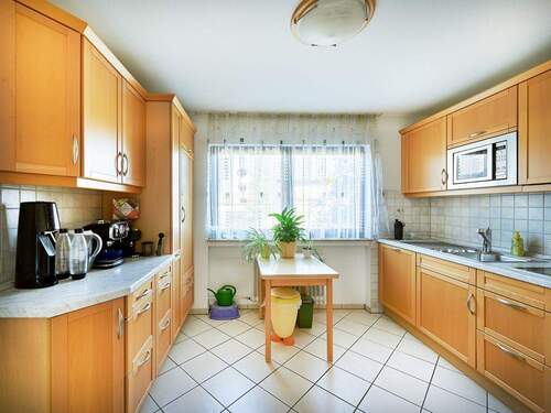 Küche - 4 Zimmer Doppelhaushälfte in Bietigheim