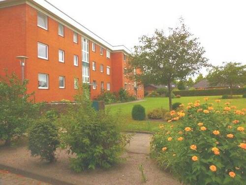 Objektansicht/Eingangsseite - 3 Zimmer Etagenwohnung zur Miete in Lägerdorf