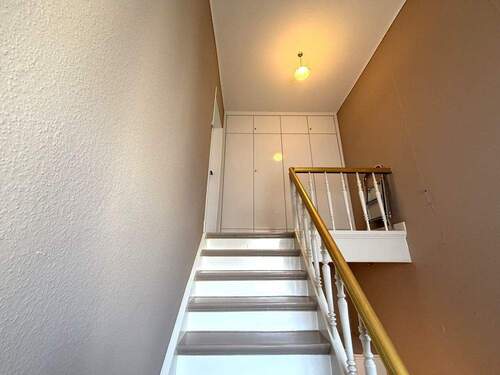 Treppenaufgang Obergeschosse - 