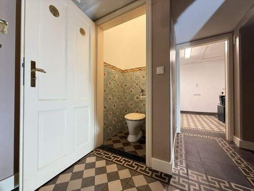 Gäste-WC im Erdgeschoss - 