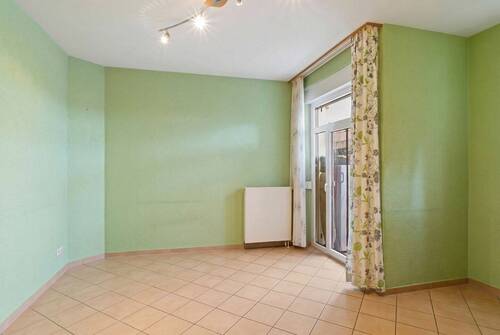 Wohnbereich - 4 Zimmer Etagenwohnung in Frankfurt