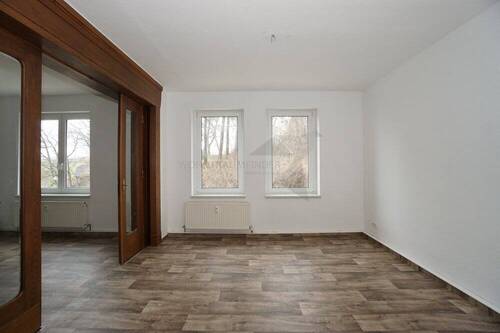 Schlafzimmer - 2 Zimmer Etagenwohnung zur Miete in Mohlsdorf / Teichwolframsdorf
