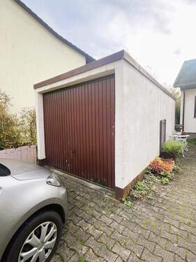 Aussen Garage.jpg - 