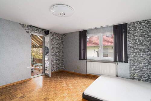 Wohnzimmer EG - 6 Zimmer Mehrfamilienhaus, Wohnhaus in Marktheidenfeld