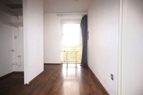 Fenster i. d. Diele - 