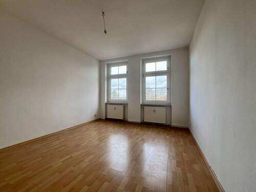 Wohn-/Schlaf-/Kinderzimmer - 