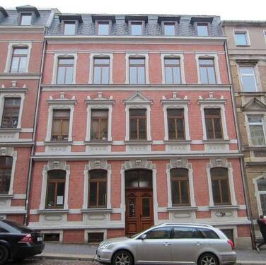 01 Fassade - IDEAL - ***über den Dächern Plauens mit Blick auf den Kemmler***