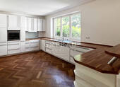 moderne Einbauküche - 3 Zimmer Etagenwohnung zur Miete in Hamburg
