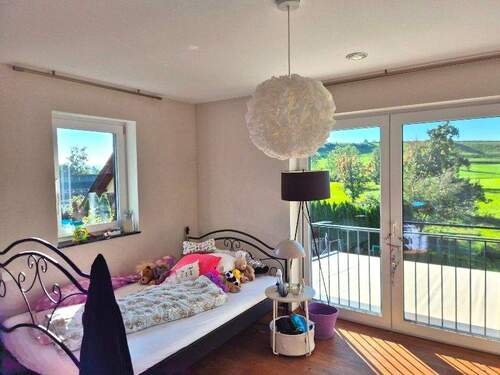 Kinderzimmer 1.jpg - 