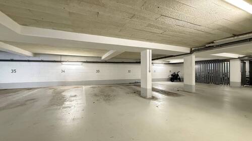 Tiefgaragen Stellplatz Nr. 33 - 