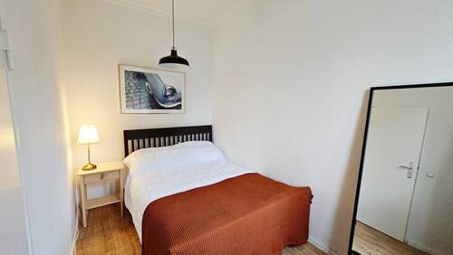Gemütliches Schlafzimmer - 2 Zimmer Etagenwohnung in Berlin