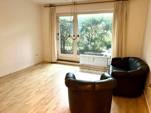 Wohnzimmer - 1 Zimmer Etagenwohnung zum Kaufen in Hamburg