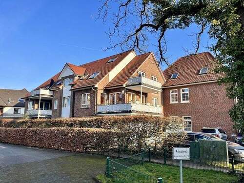 Objektansicht - Vermietete Dachgeschosswohnung im Ortskern von Rastede (Obj.-Nr.: 6492)