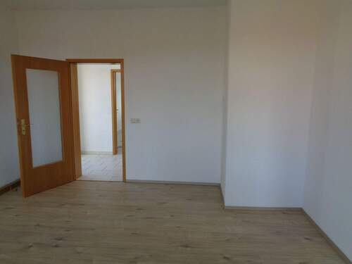 03 Wohnen - Etagenwohnung mit 108,90 m&sup2; in Plauen zur Miete