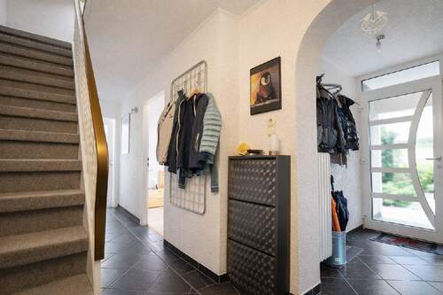 Diele EG - 5 Zimmer Doppelhaushälfte in Hagen