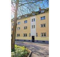 ***Gemütliche Dachgeschoss-Wohnung mit 1,5 Zimmern sucht nette Mieter*** - Essen Altendorf