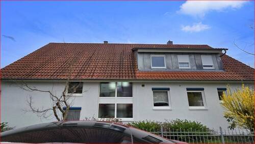 Hausansicht - Einfamilienhaus mit Einliegerwohnung in Mühlacker