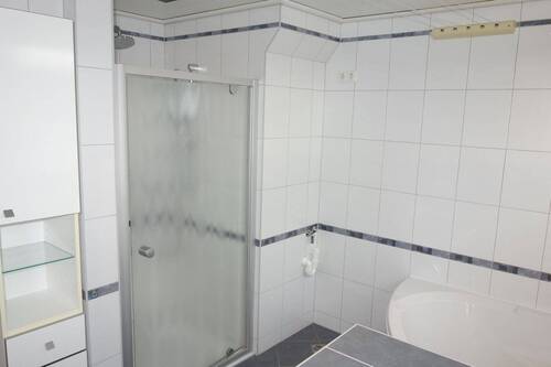 FH0336 Bad Bild3 - 