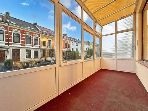 Wintergarten - 8 Zimmer Mehrfamilienhaus, Wohnhaus zum Kaufen in Bremen