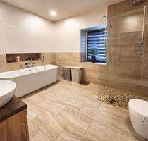 Moderne 4-Zimmer Wohnung in Damflos