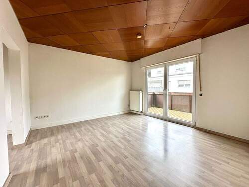 Wohnzimmer obere Wohnung - 