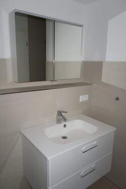 Masterbad mit Waschtisch.JPG - 