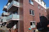 Hausansicht.JPG - 4 Zimmer Etagenwohnung zum Kaufen in Hamburg