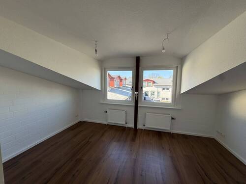 Schlafzimmer mit Trennwand - 