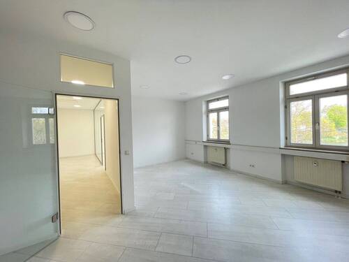 Büro 2 - 