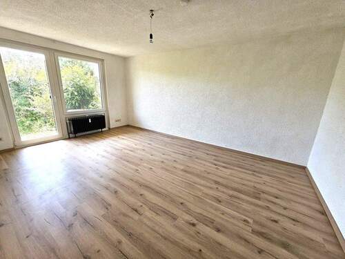 Wohn-/Schlafzimmer - 1 Zimmer Etagenwohnung in Vellmar