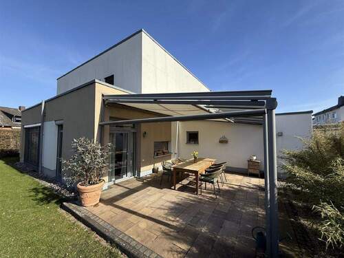 Bild1 - Einziehen und wohlfühlen! Modernes Einfamilienhaus in beliebter Lage von Kassel-Waldau