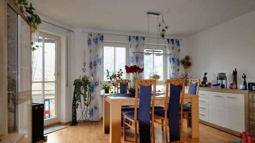 Wohnen - Freundliches Zuhause am Ortsrand, aber auch gut zur Vermietung...