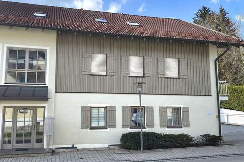 Außenansicht - 2 Zimmer Etagenwohnung zum Kaufen in Bad Birnbach