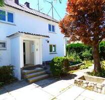 * Modernisiertes Einfamilienhaus mit Garten, Keller und Garage * - Weingarten