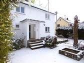 Hausansicht (Winter) - 4 Zimmer Einfamilienhaus zur Miete in Weingarten