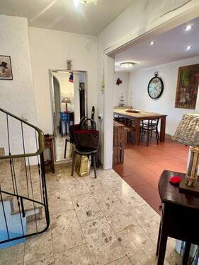 Detail Durchgang Haustreppe - 