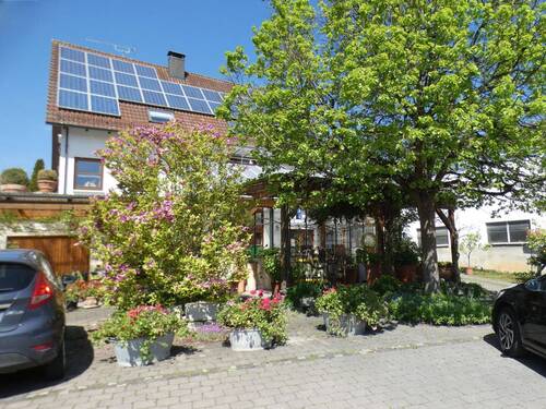 Straßenansicht - 
