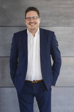 Marc Rodorigo - Halle in Iserlohn zur Miete