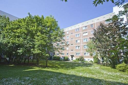 Ansicht hinten - 3 Zimmer Etagenwohnung in Halle (Saale)