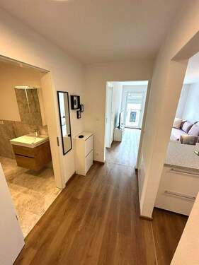 Eingangsbereich/Garderobe - 