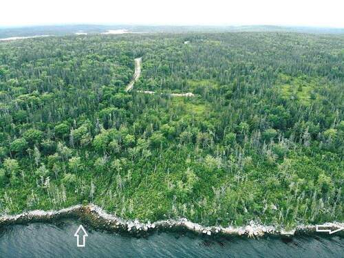 Blick auf das Land und Zufahrt - 