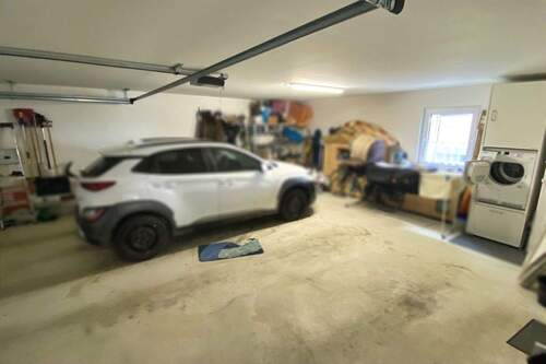 Garage - 
