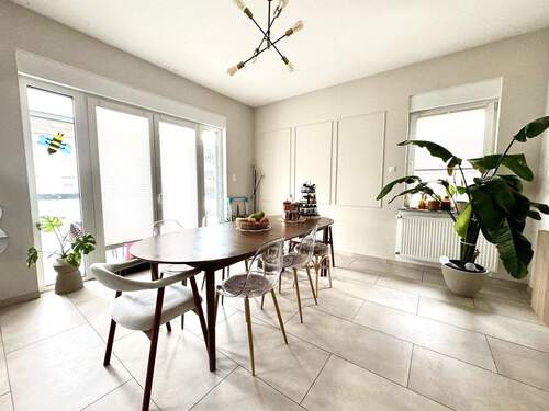 OG Wohnzimmer - 8 Zimmer Mehrfamilienhaus, Wohnhaus in Ludwigshafen