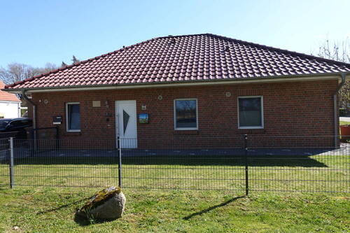 Straßenansicht - 3 Zimmer Bungalow zum Kaufen in Bruchhausen-Vilsen