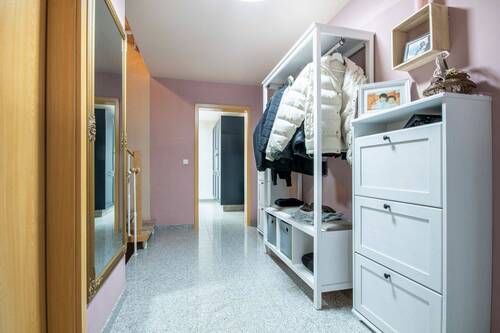 Flur - 6 Zimmer Reihenmittelhaus in Waldshut-Tiengen