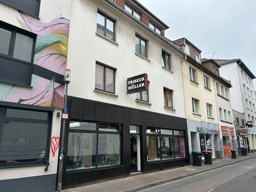 Hausansicht - Attraktives Mehrfamilienhaus mit 5 Wohn- und 1 Gewerbeeinheit in Mainz, nähe Hbf