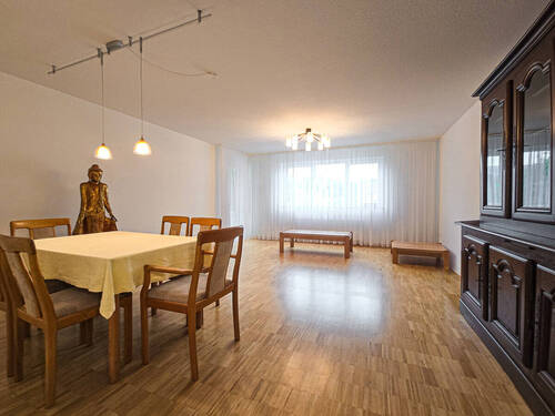 Geräumiges Wohn-Esszimmer - 3 Zimmer Etagenwohnung in Achern